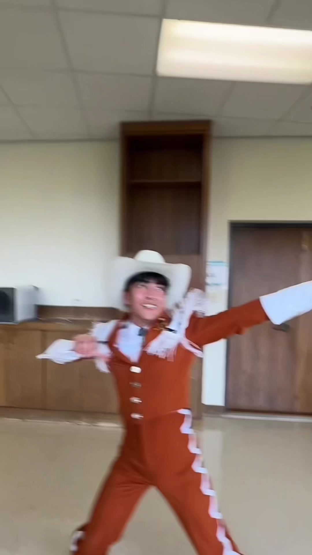 @eli