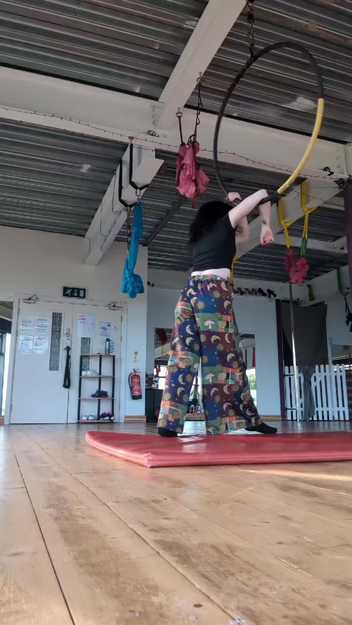 @lizziebeawhoever