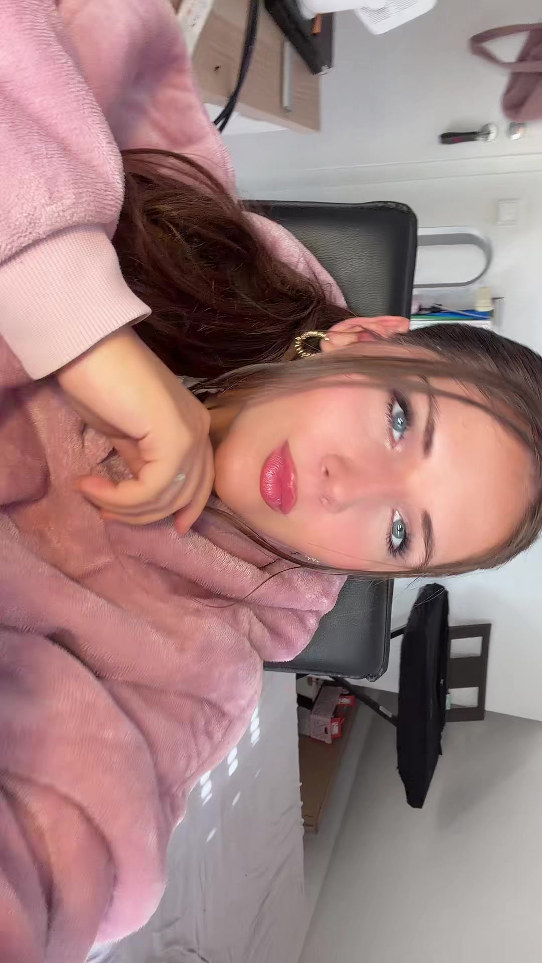 @usarah12204