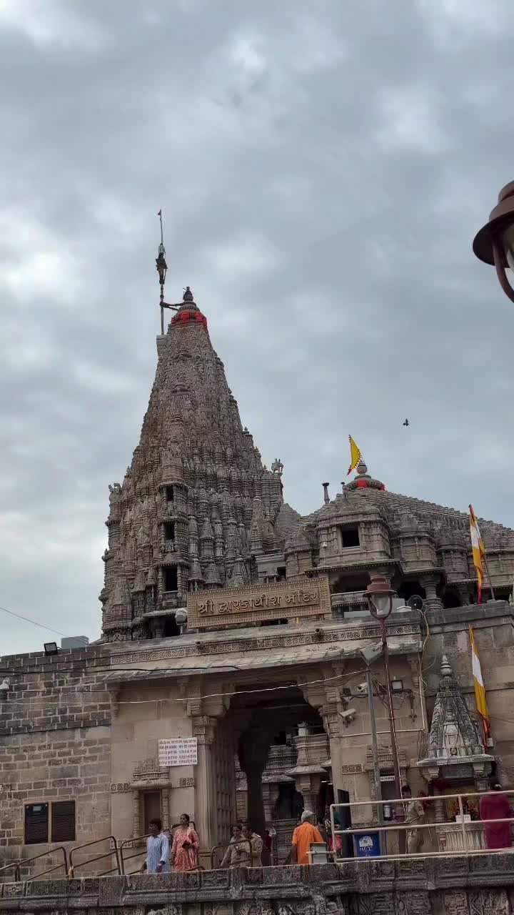 @Nick chaudhari1 🇮🇳 🇺🇸