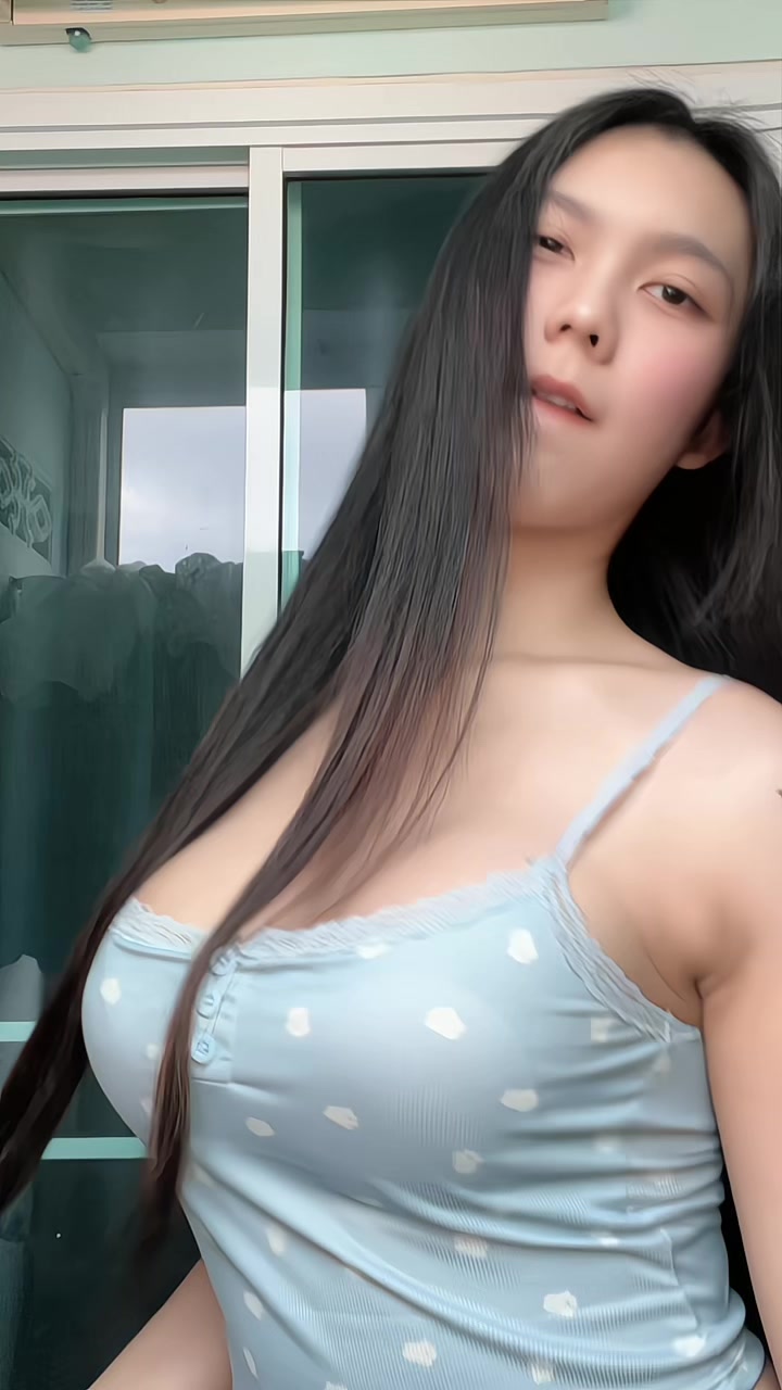@ลูกไม้สีดำ🦋