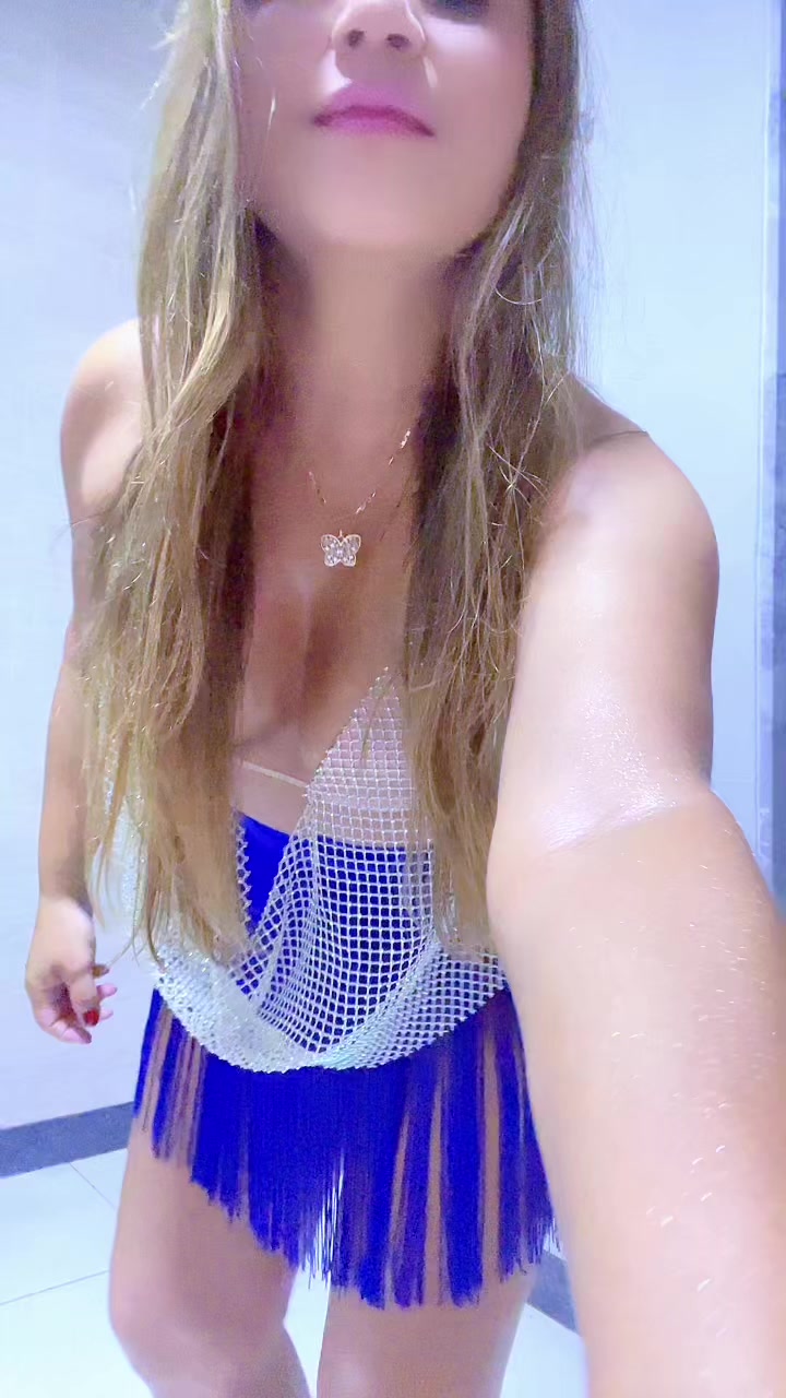 @vanessakaroline12
