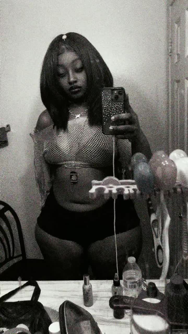 @Laila_2k21
