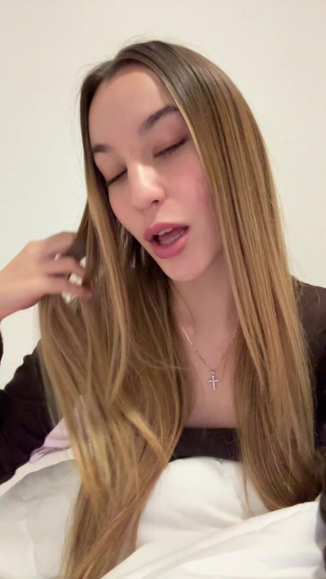 @Aitana