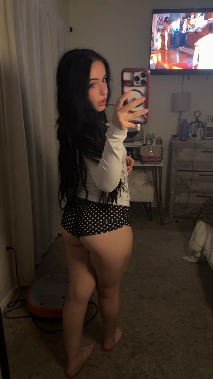 @specialiyah