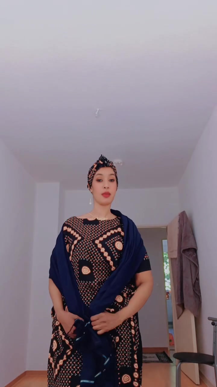 @Asli Cabdulh