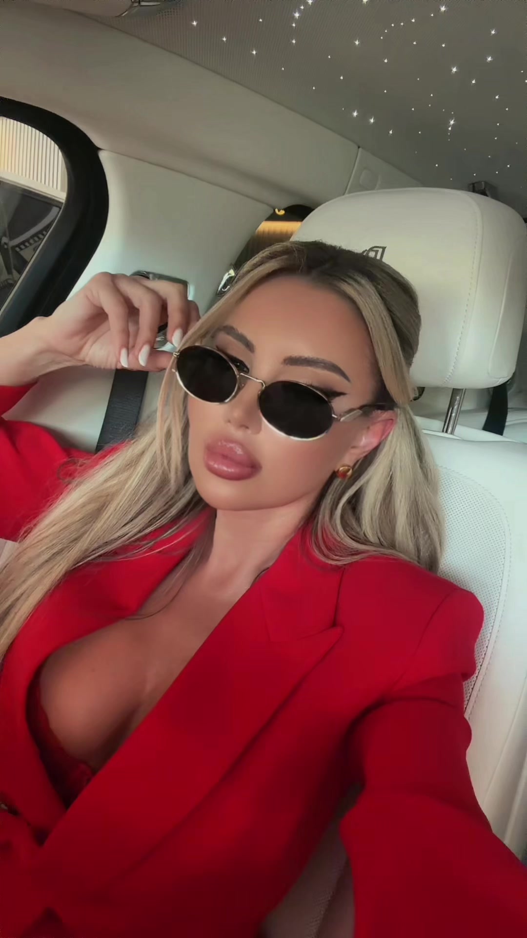 @Roxana Vasniuc