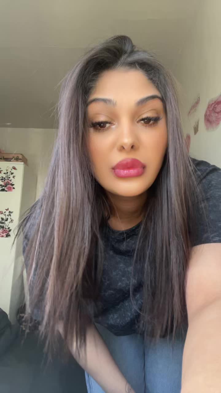@Lavyy