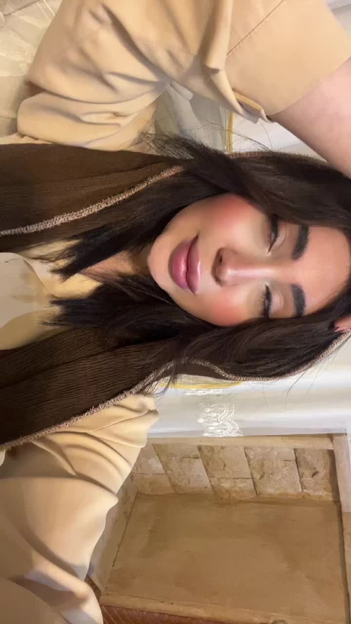@melikazangene