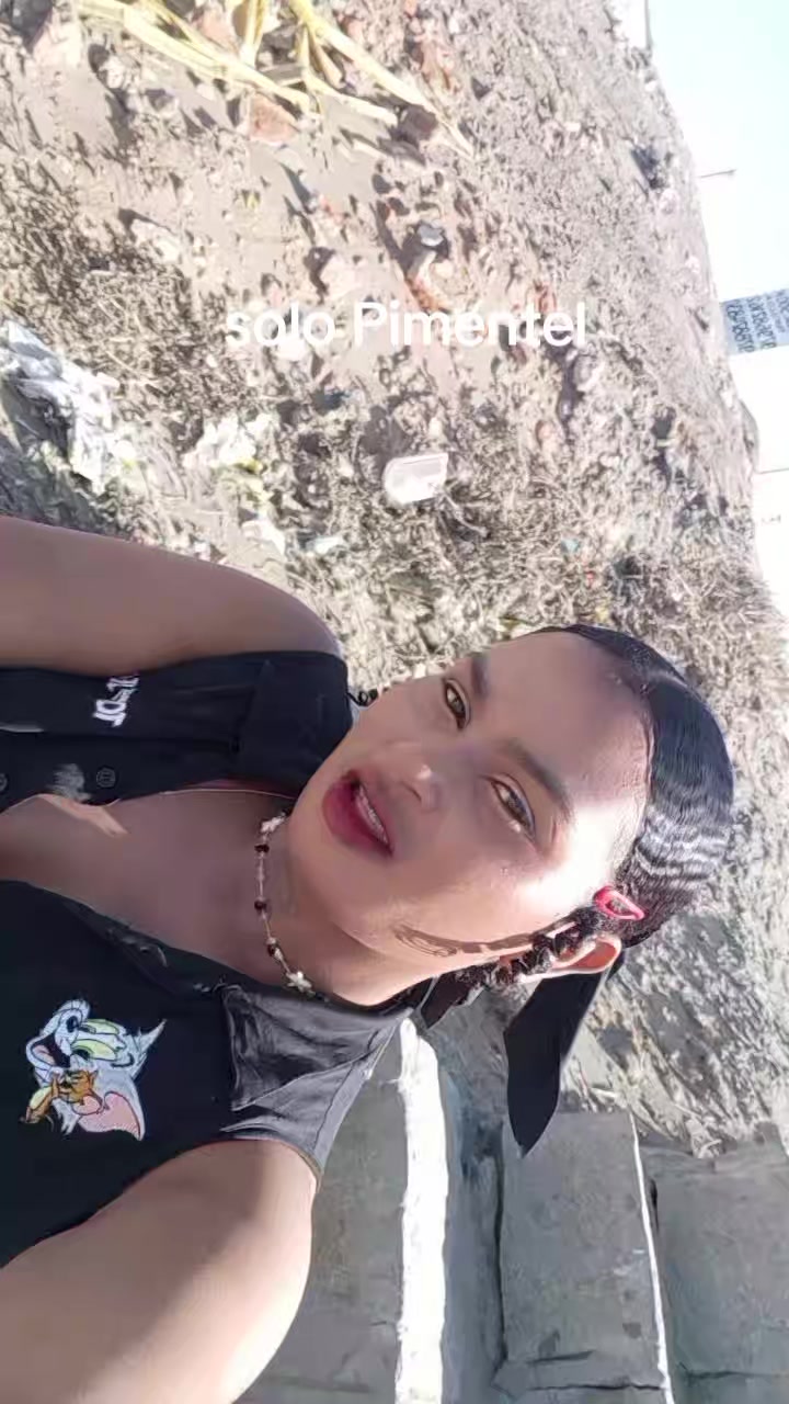 @morena ☺️ en Per&uacute;👹👹👹