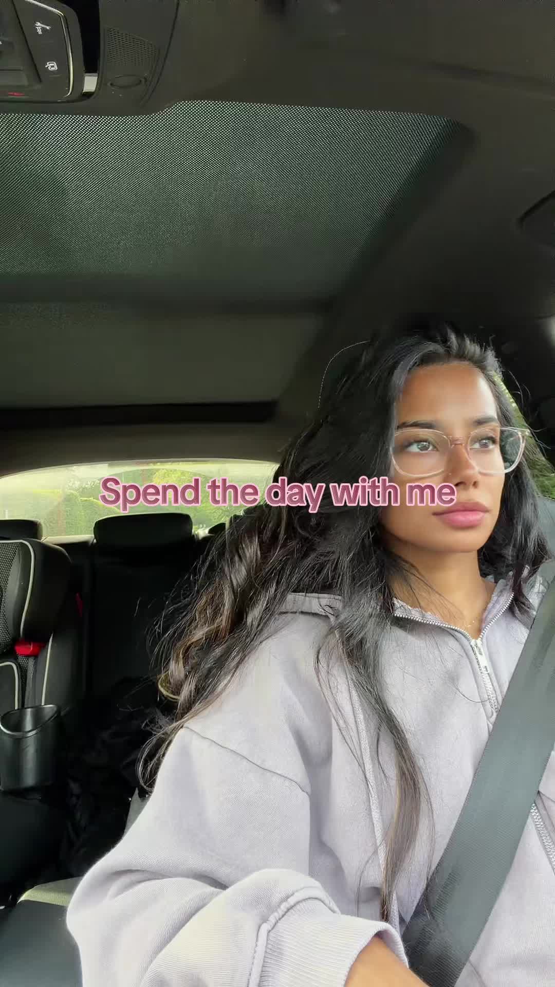 @Romaana3