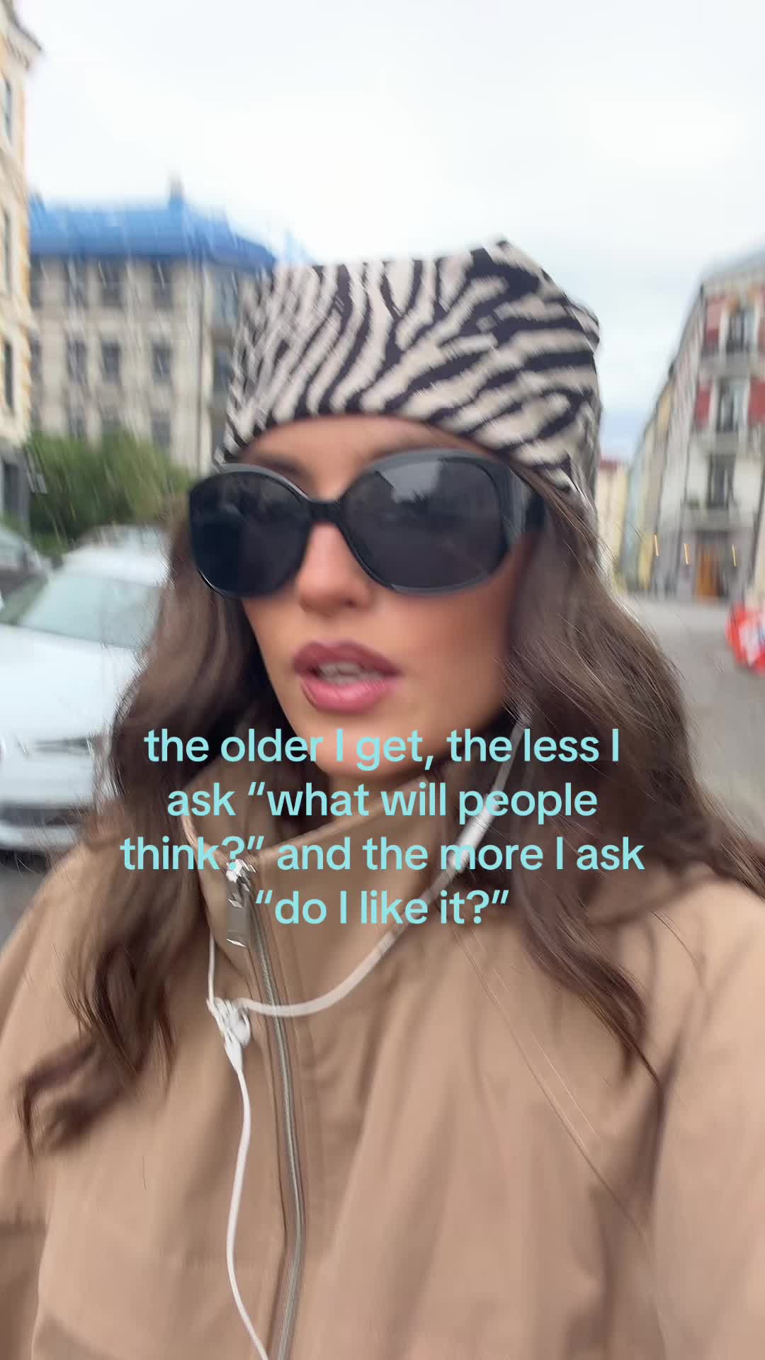@Marie-Louise