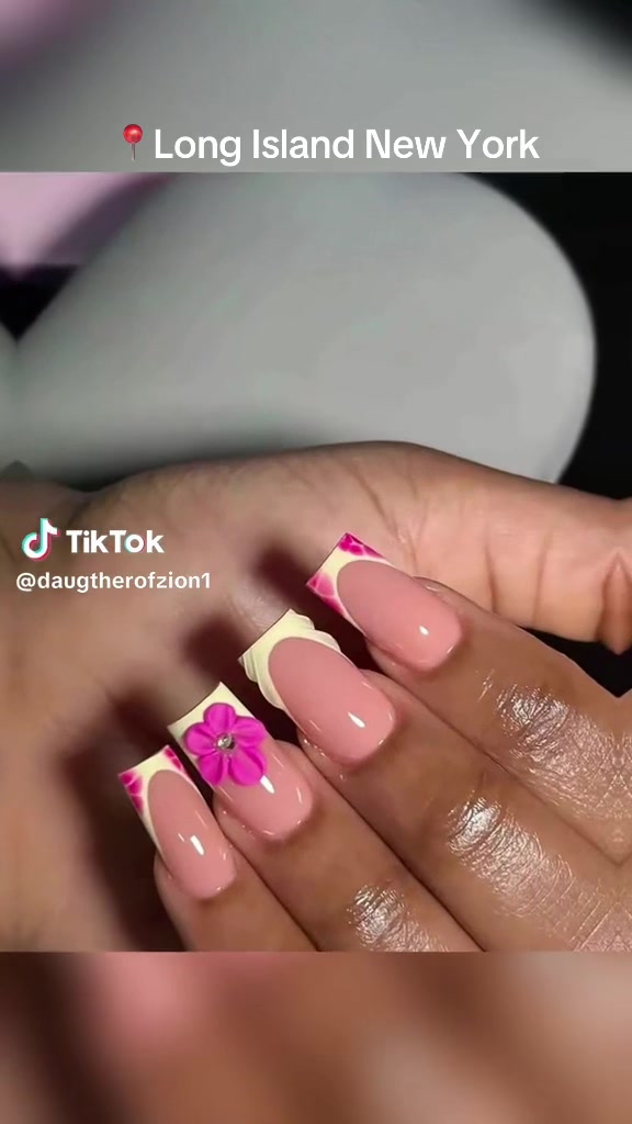 @maude_nails
