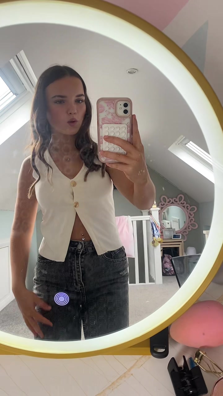 @chloe curran