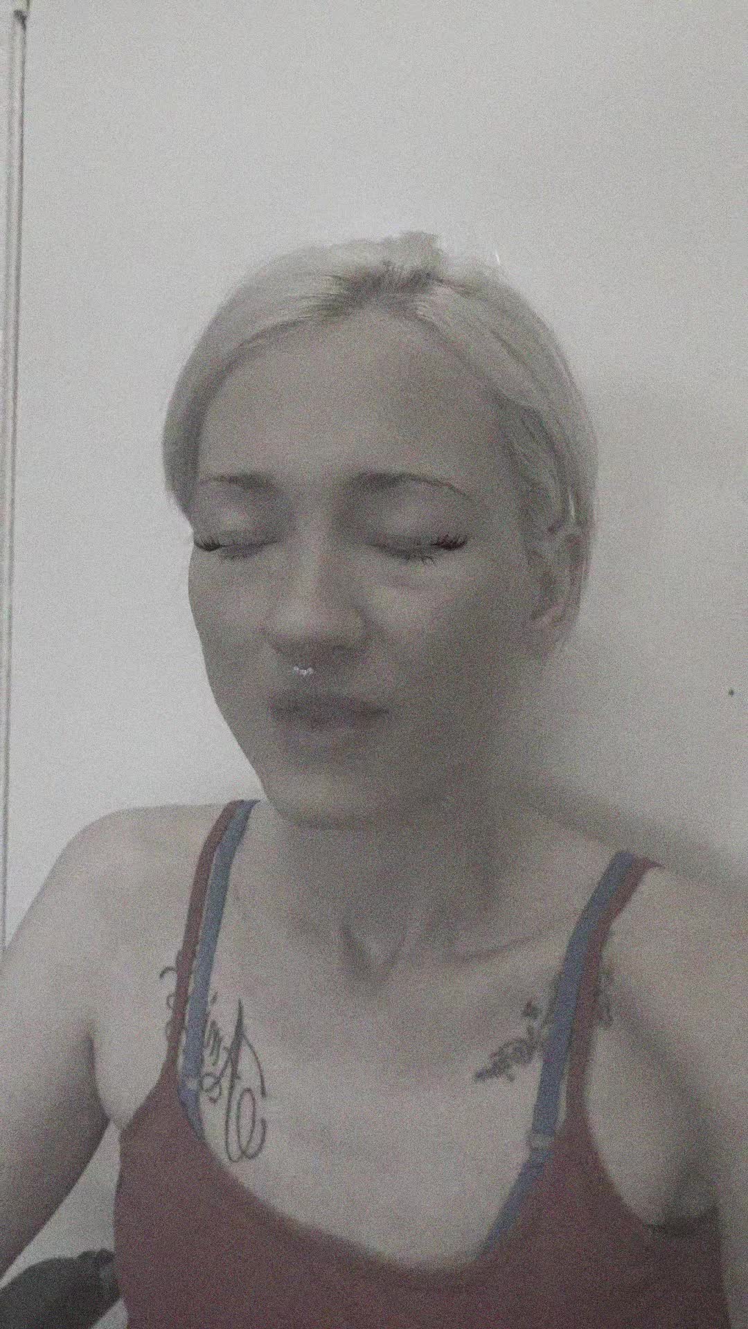 @🧡💛💚💜shushyourlips🧡💛💚💜