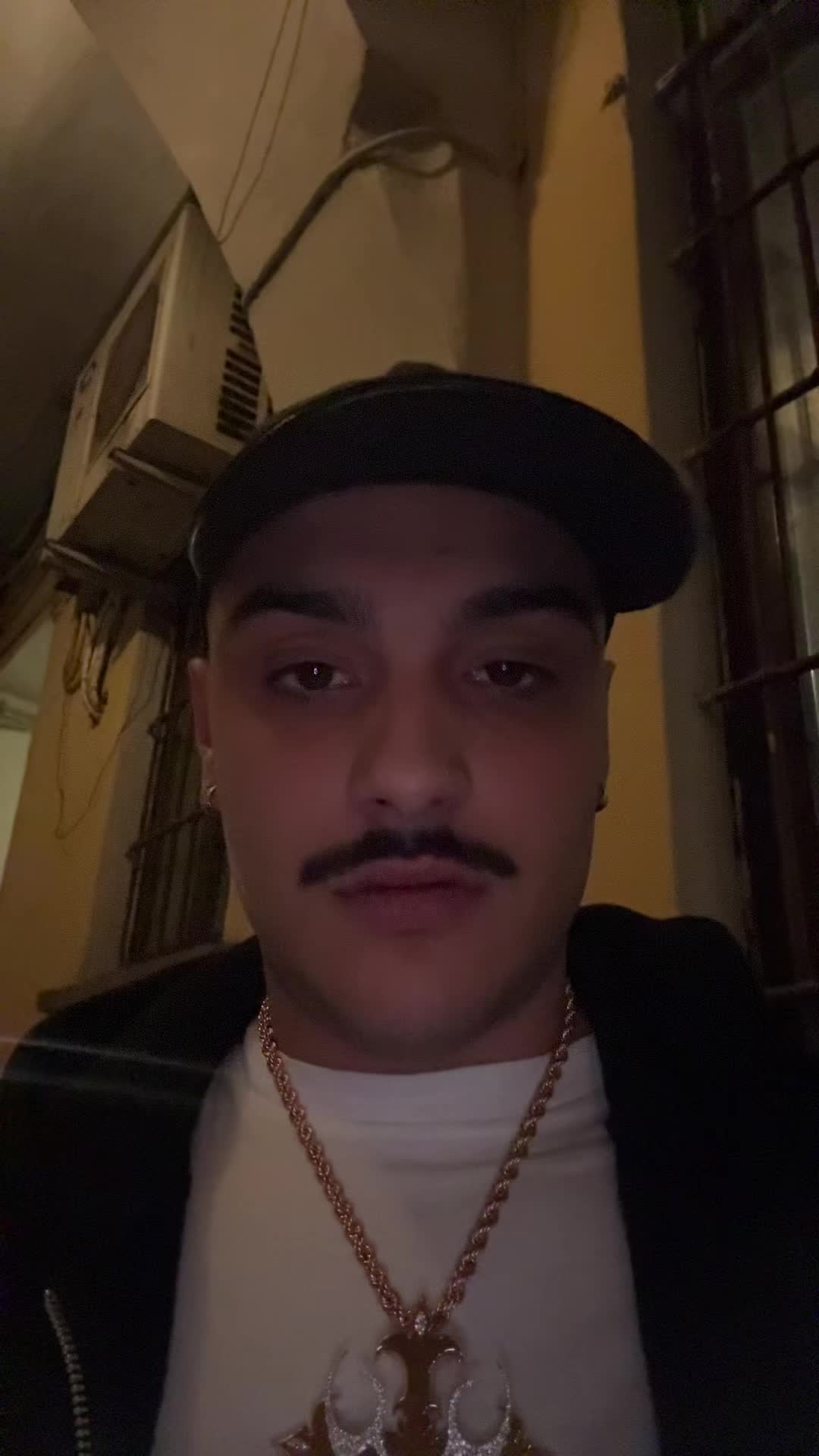 @PapaV