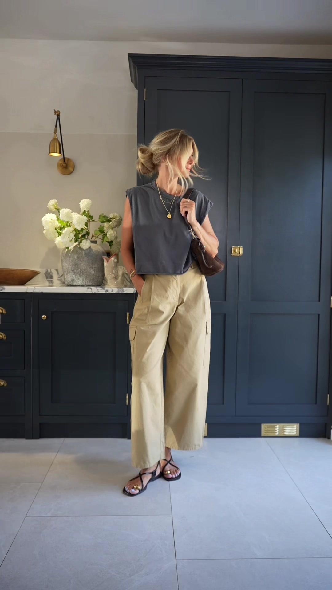 @Cara - Outfit Inspo Over 40
