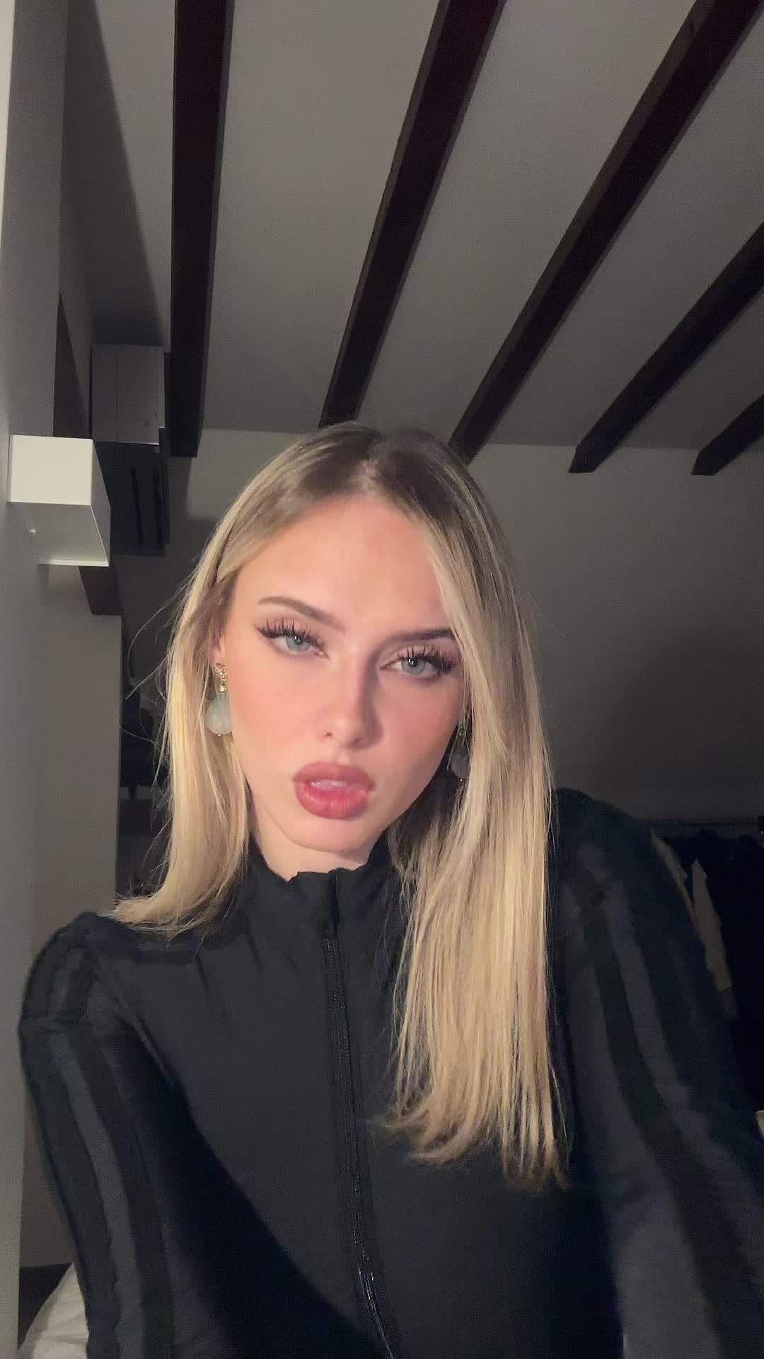@blondbimbo22