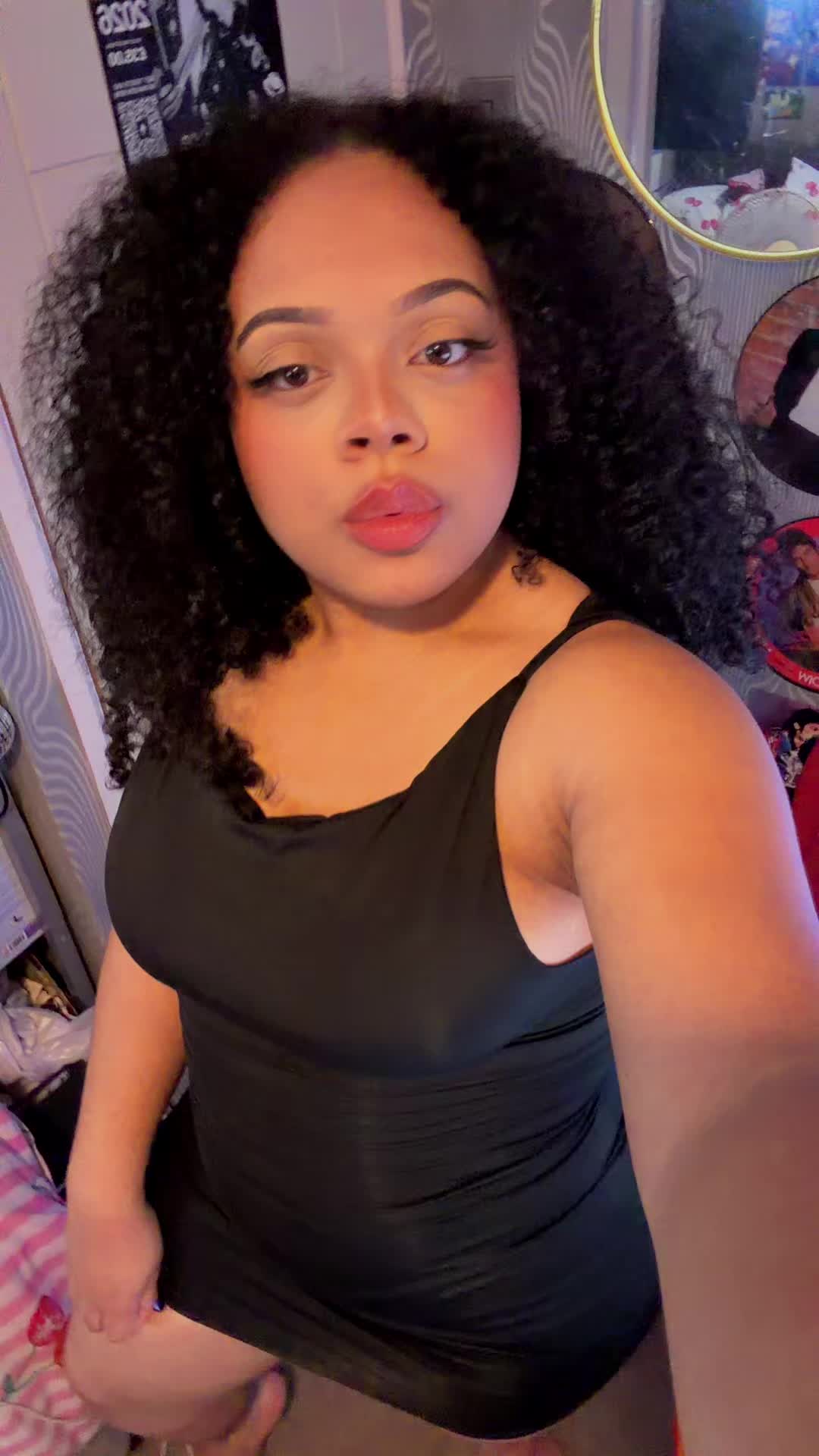 @ᴄʏʀᴀ