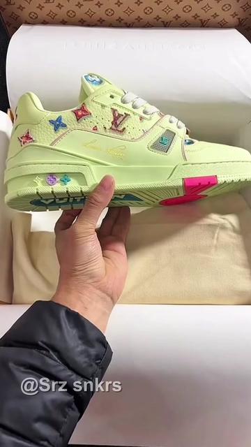 @Srz snkrs