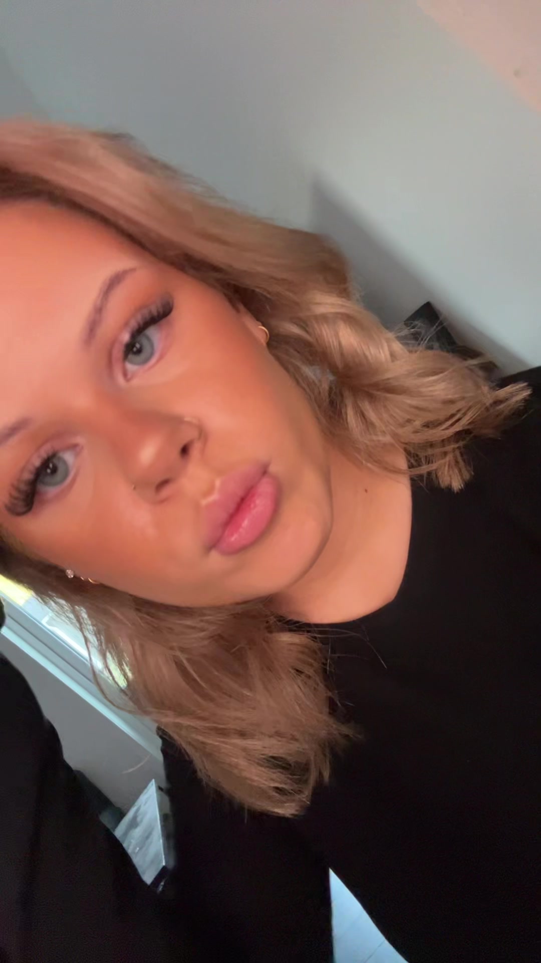 @𝓜𝓲𝓵𝓵𝓲𝓮