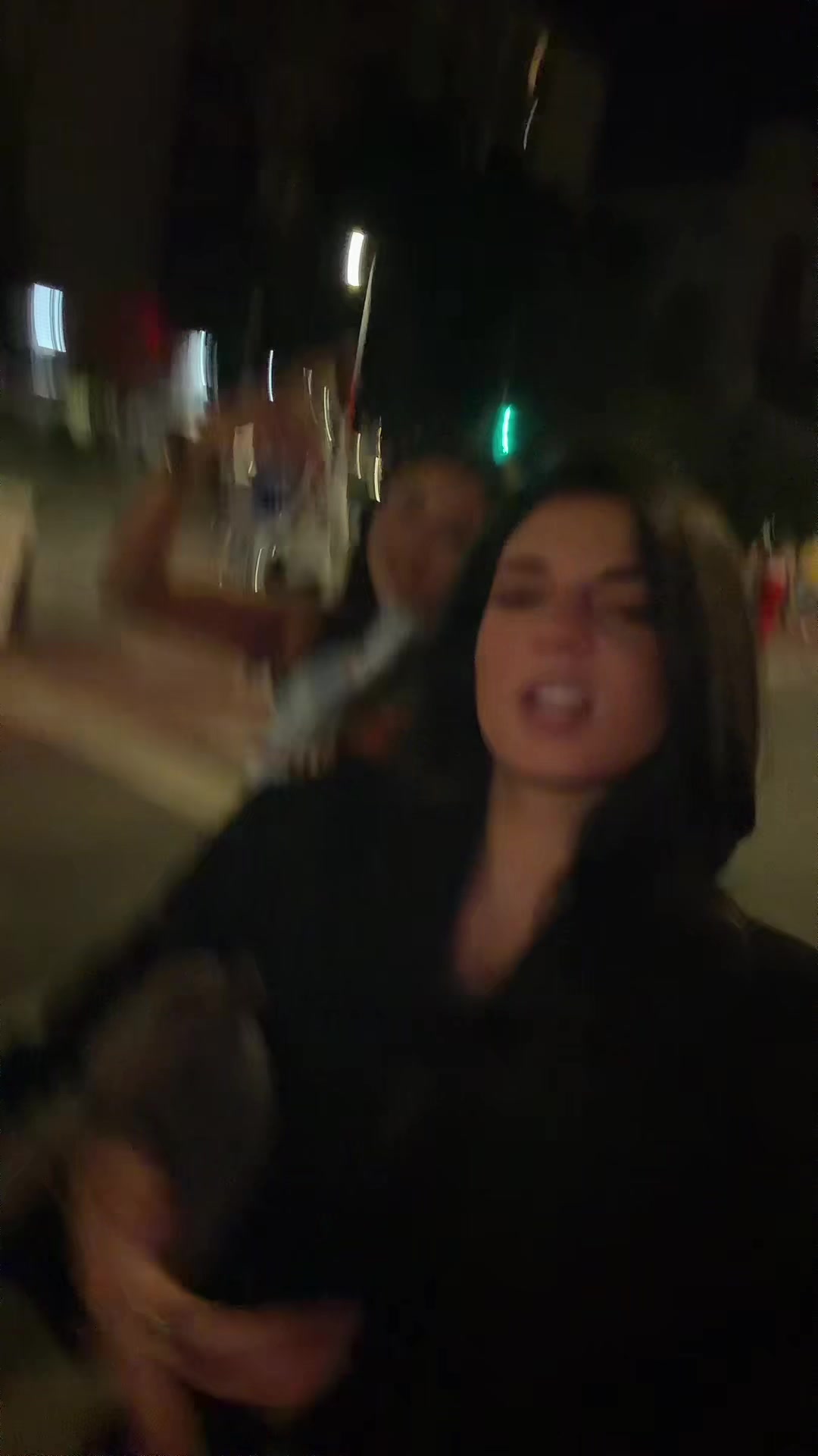 @Maria