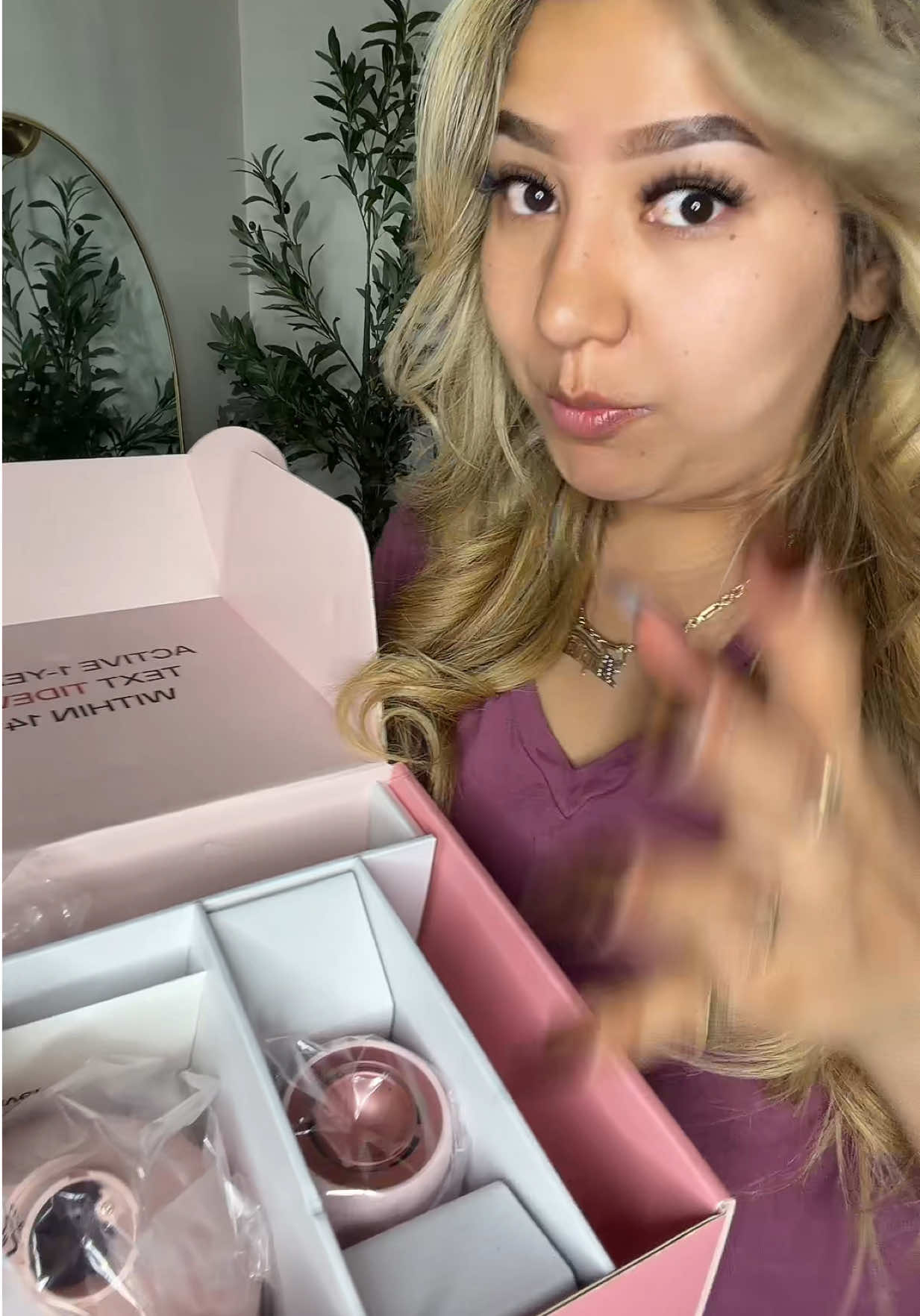 @lupithazzepeda