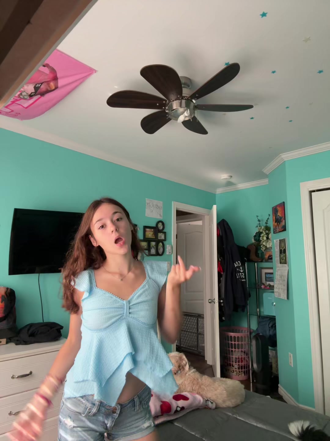 @totally_not_kiana