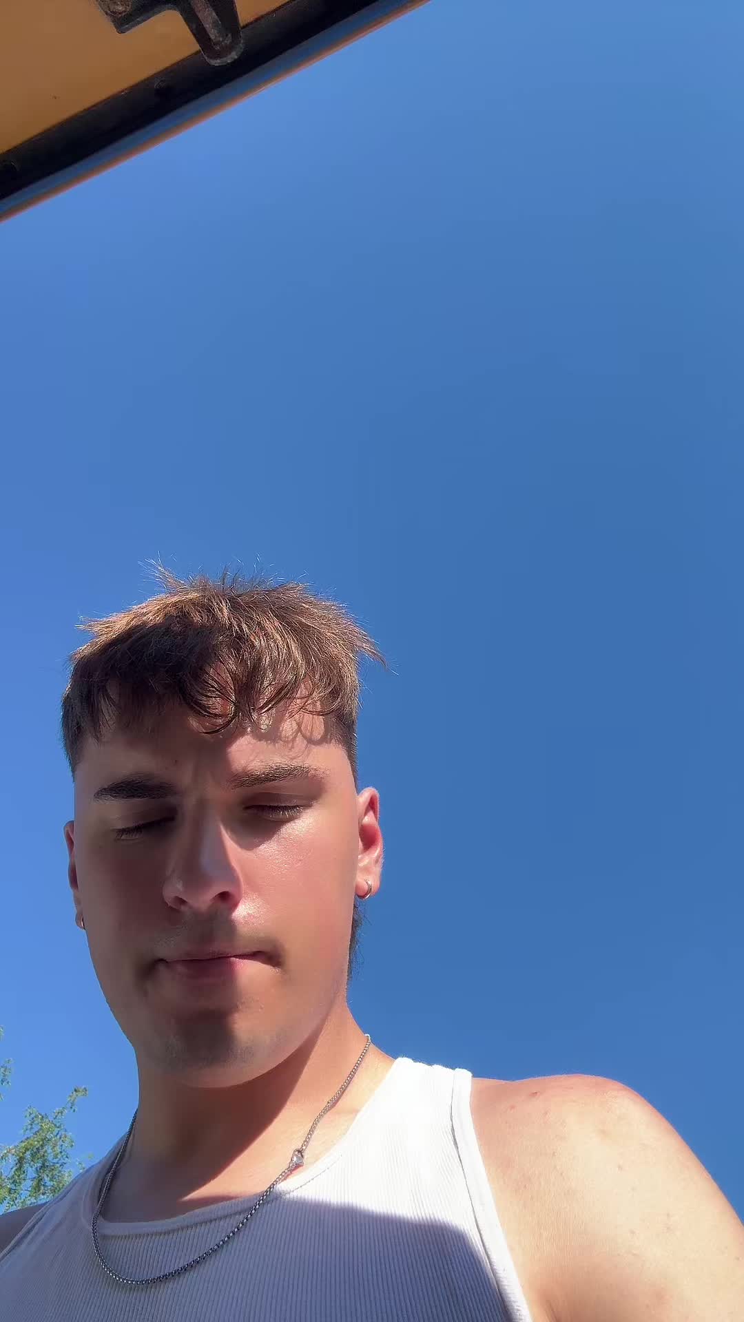 @Mqbt.7