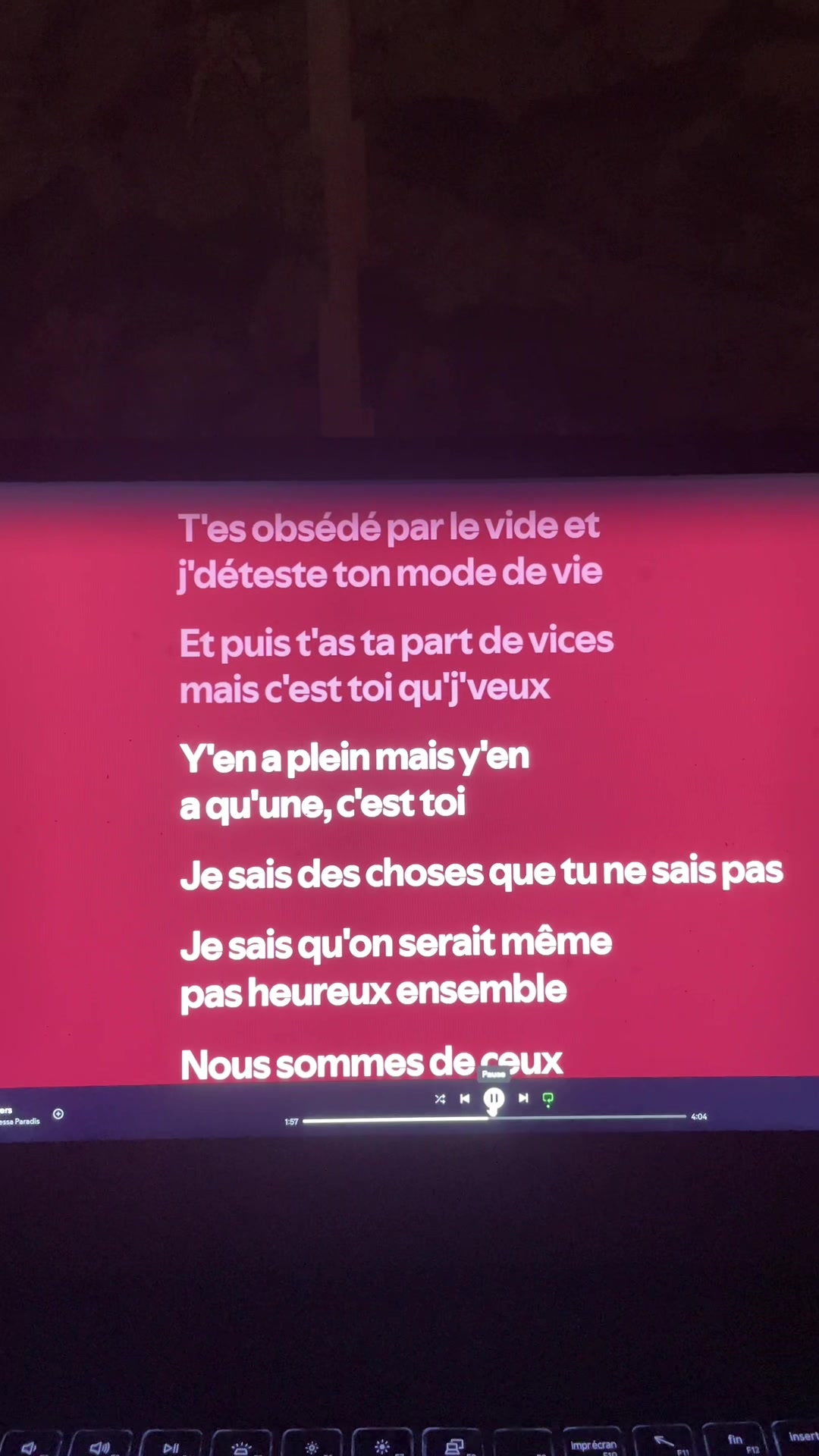 @Luci3