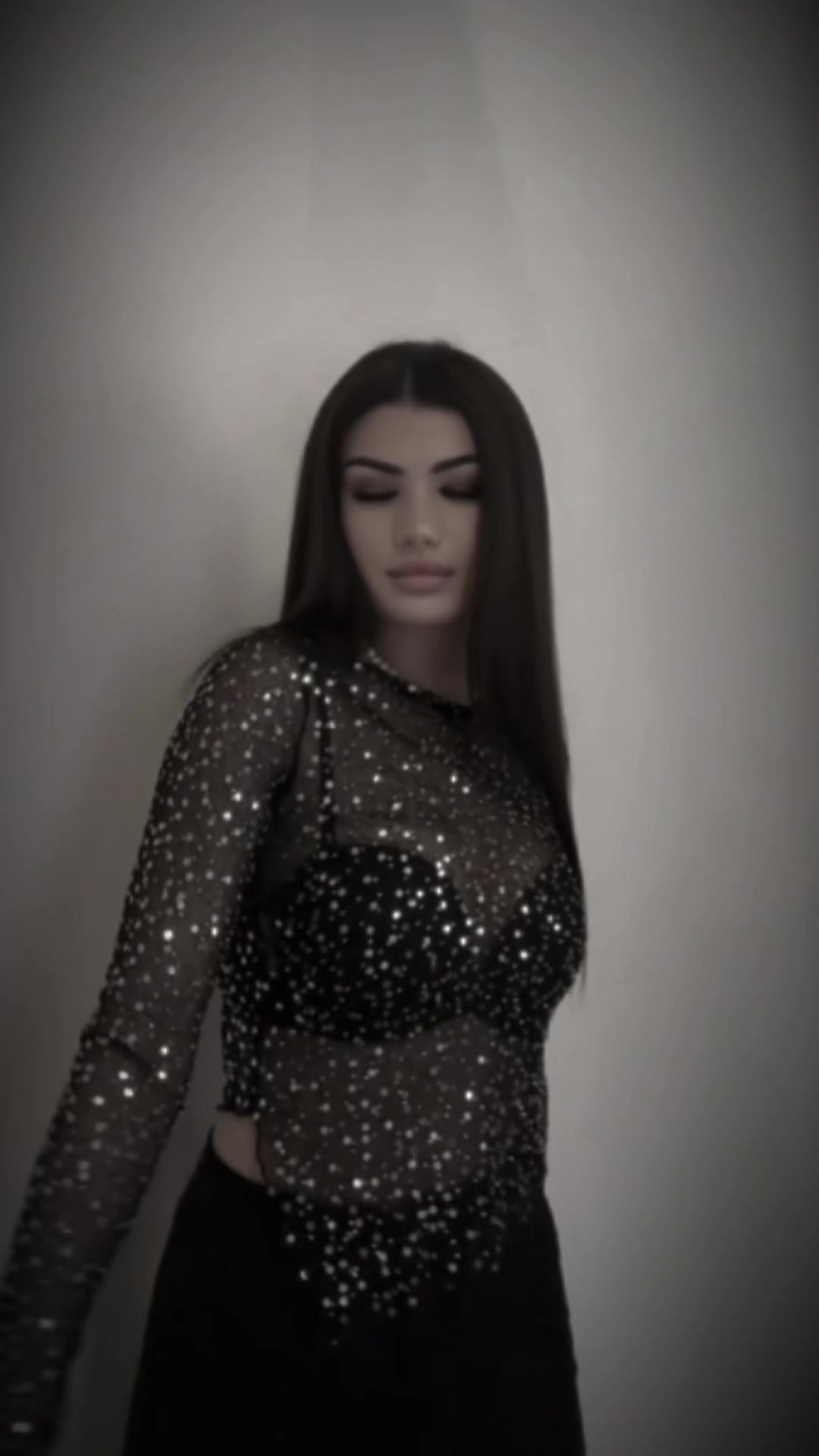 @Adelina Elena