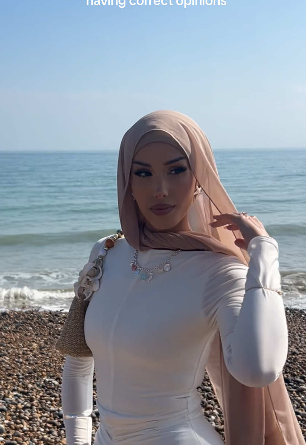 @Ayah 🦋
