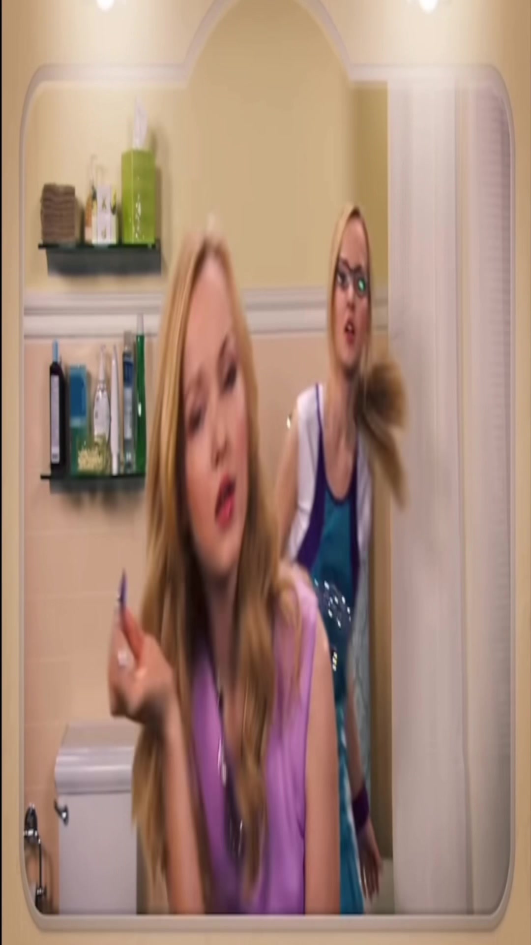 @^^