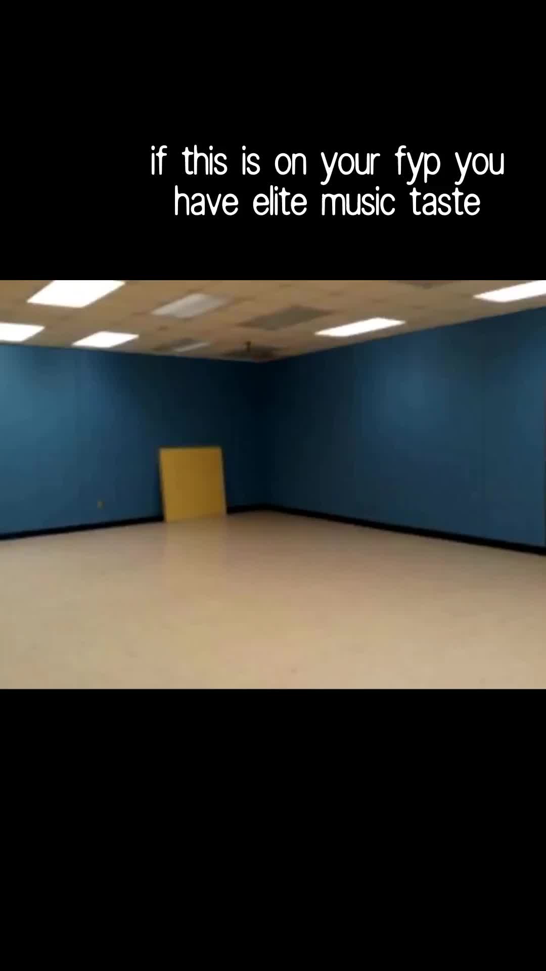 @halflightroom