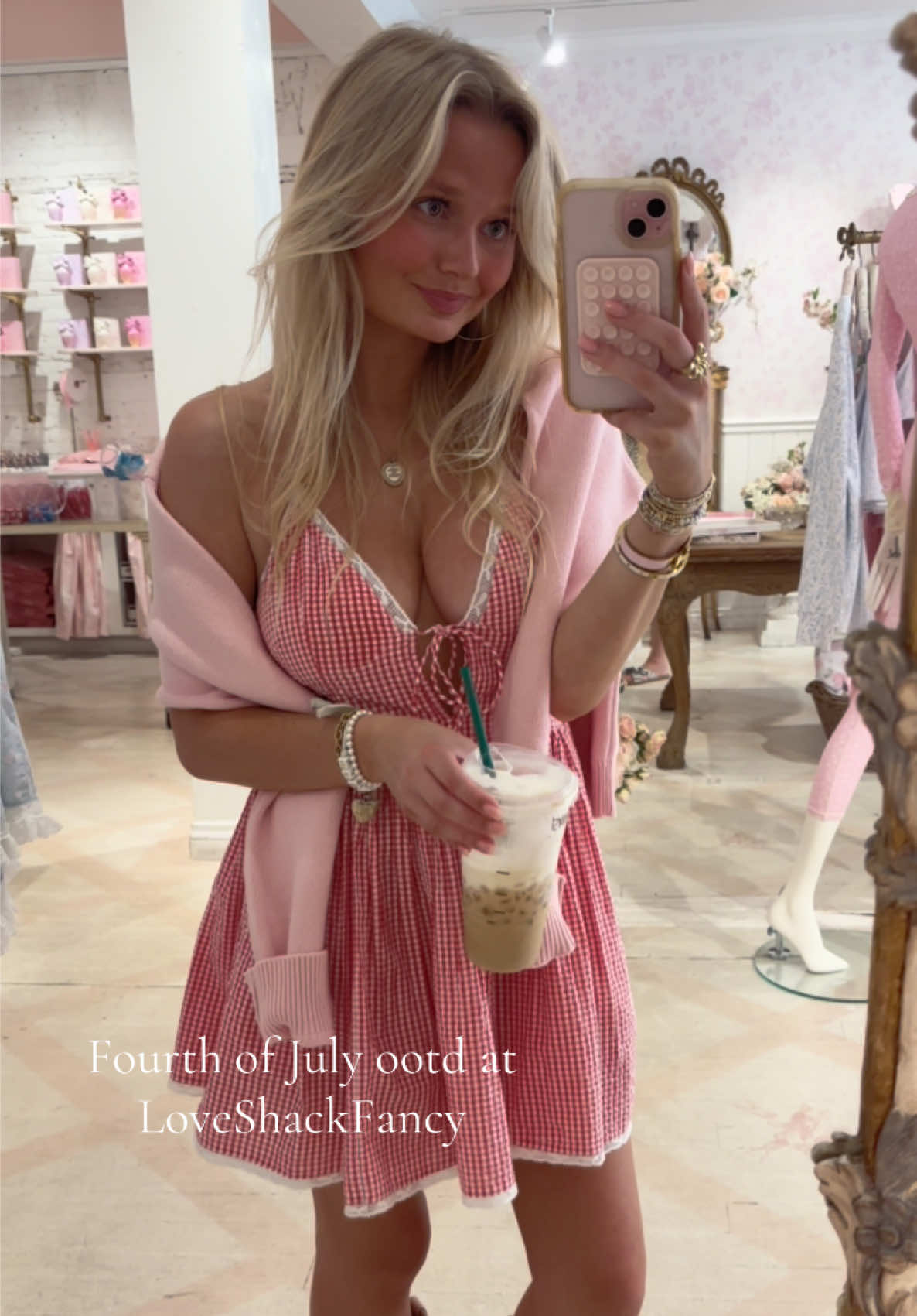 @AddieLovesPink