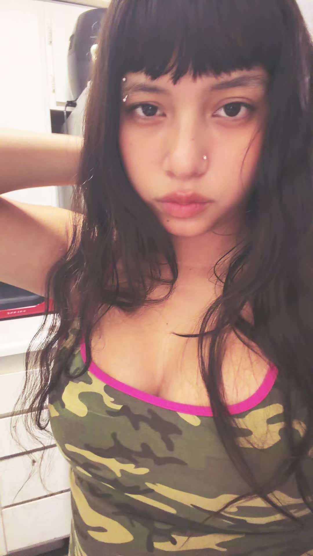@Ashly_nosoy