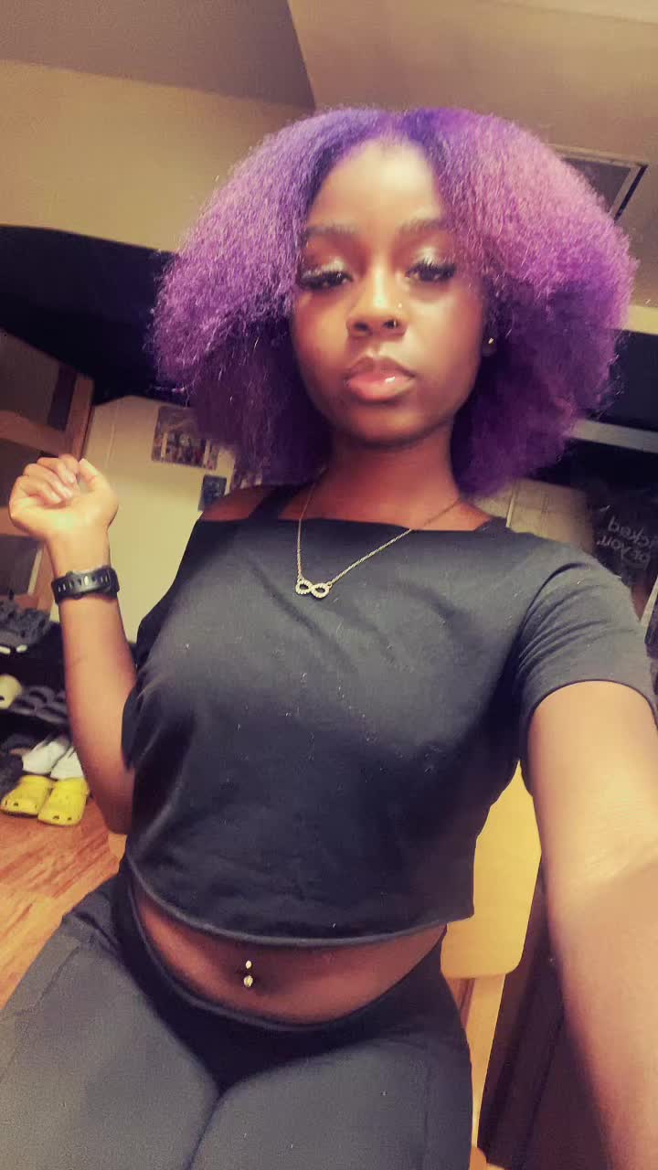 @Prettygurlr_rose