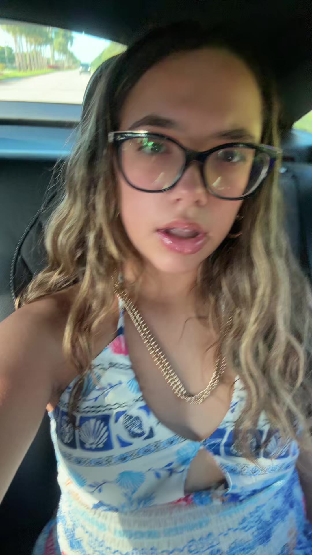 @ali12345