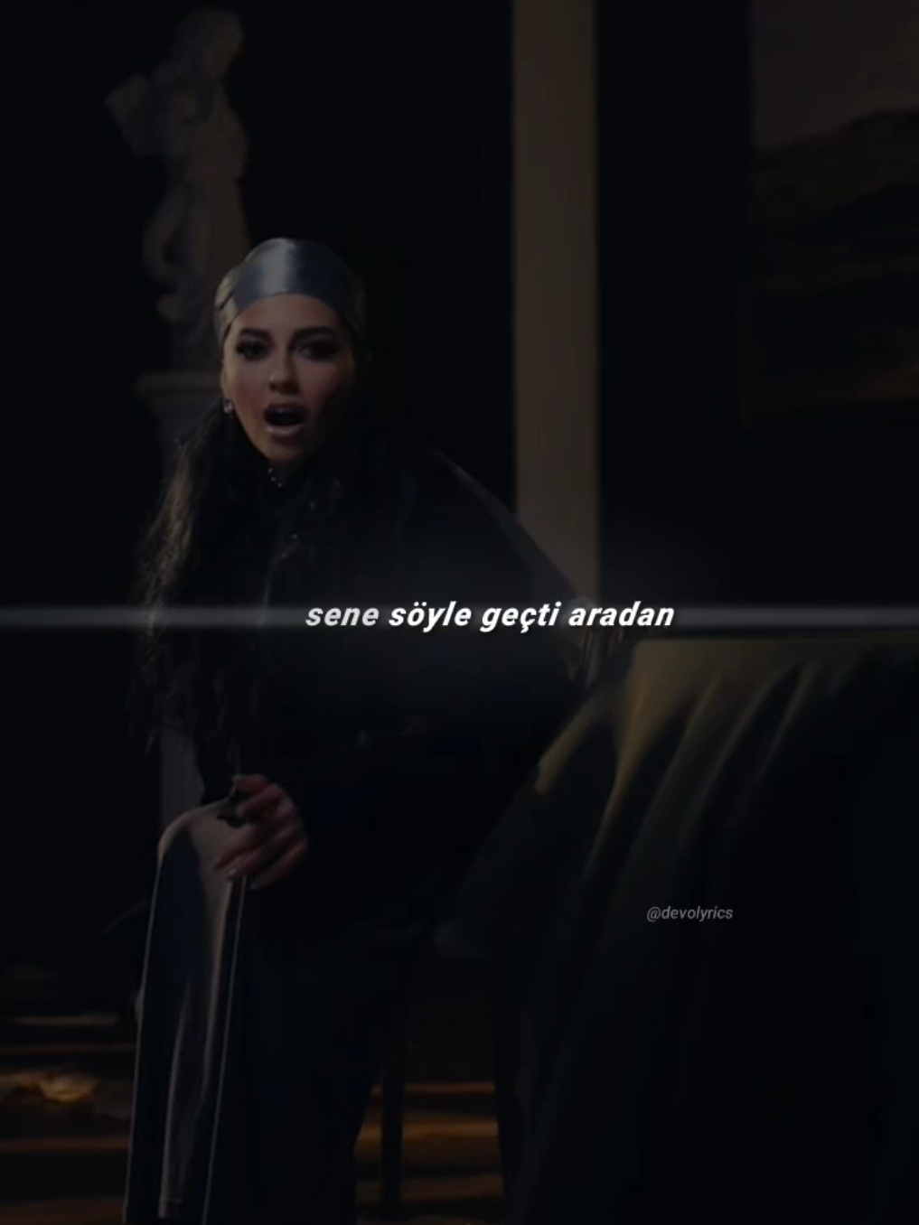 @devolyrics
