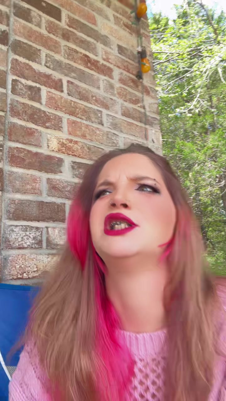 @FoxiBrat