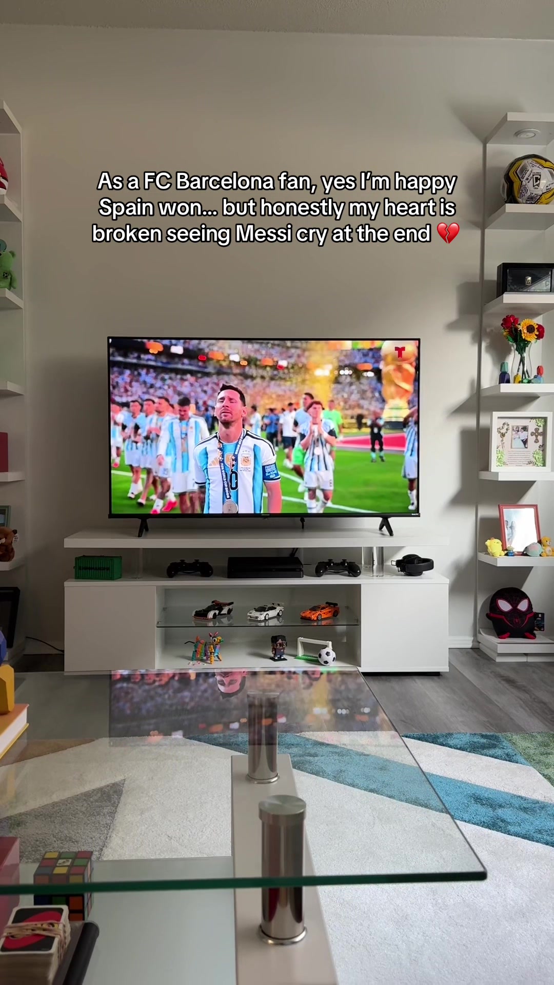 @𝖓𝖆𝖞𝖊𝖑𝖎