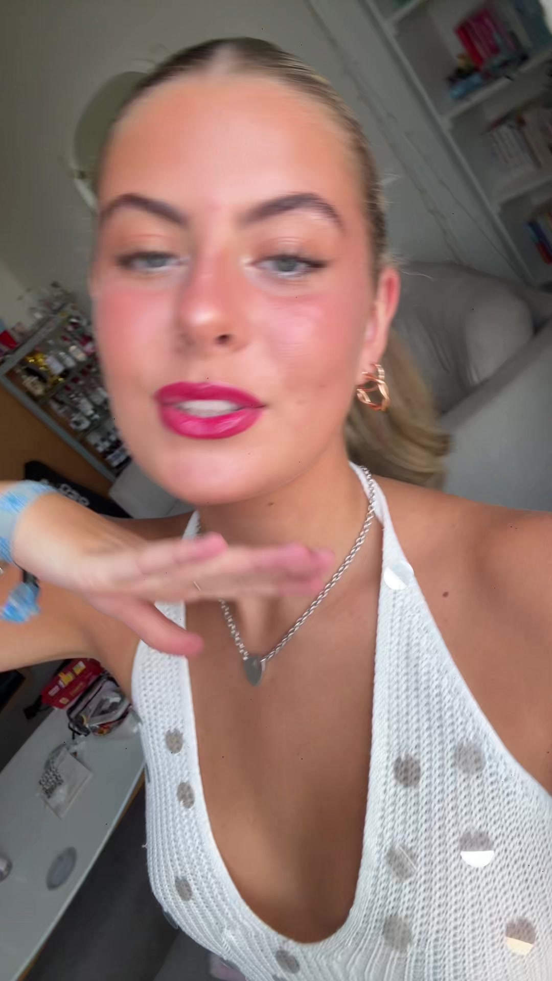 @Jade