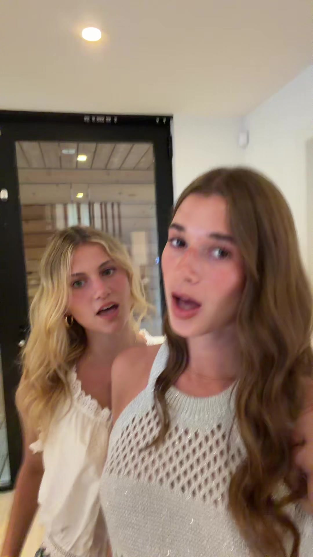 @sydneykurtzz
