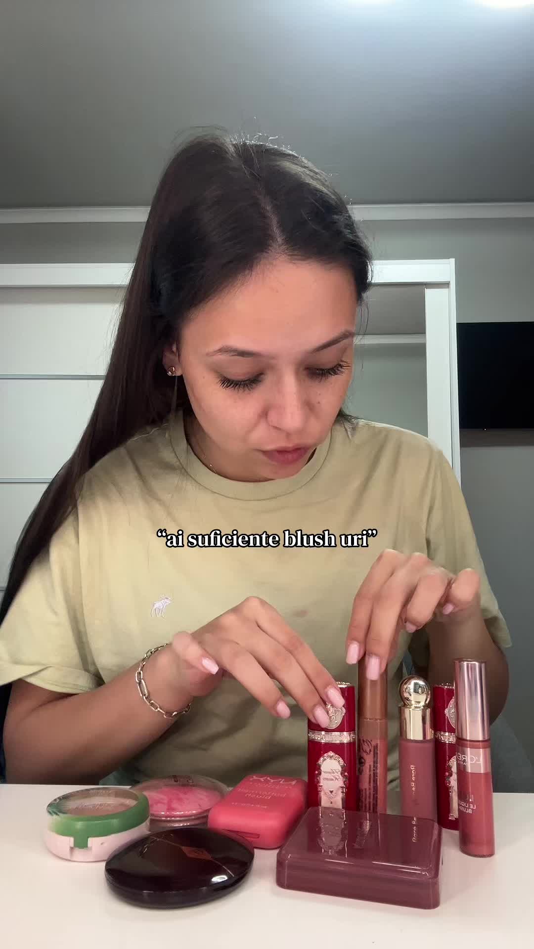 @larisa🫧