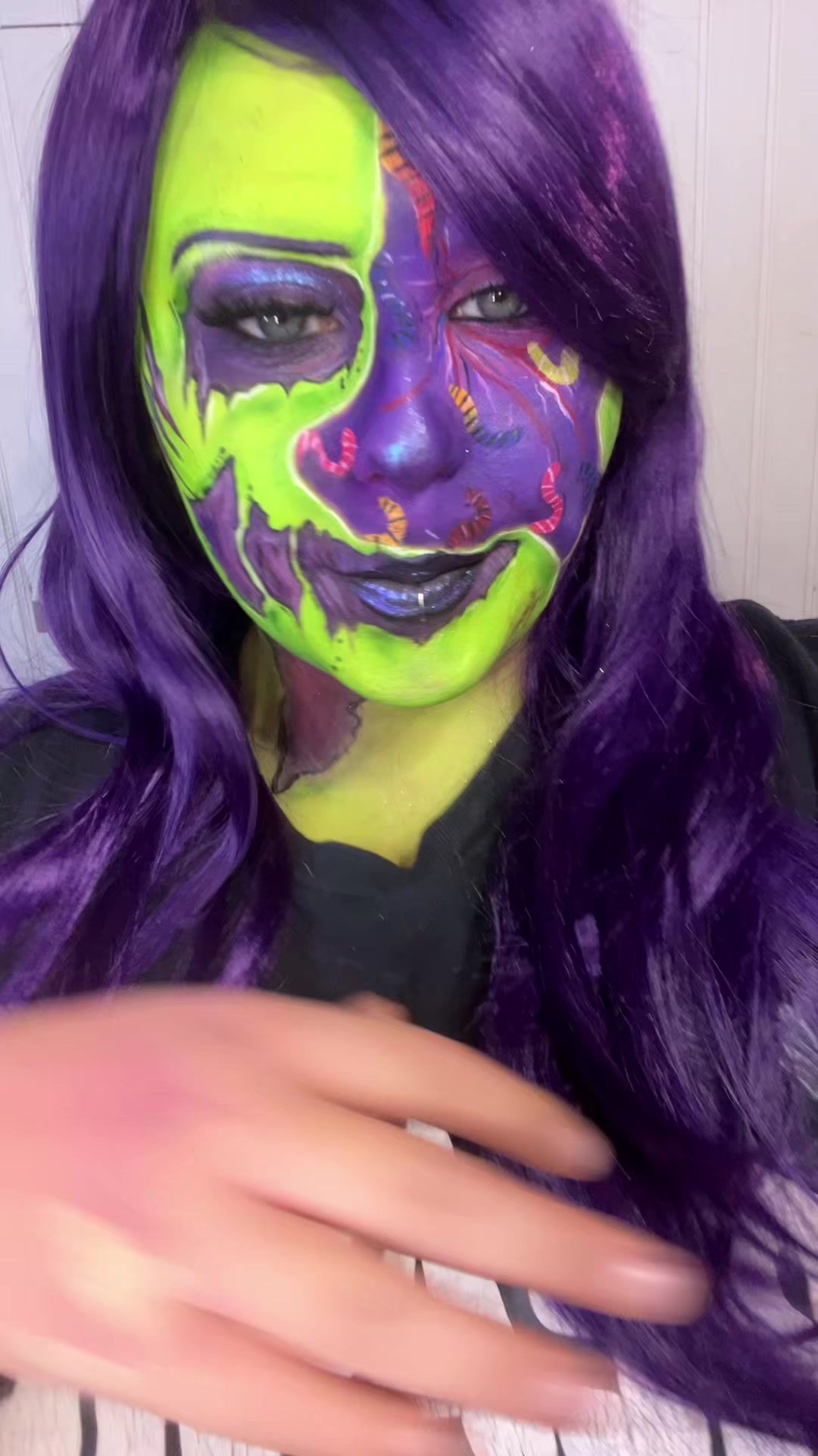 @Ellehalloween
