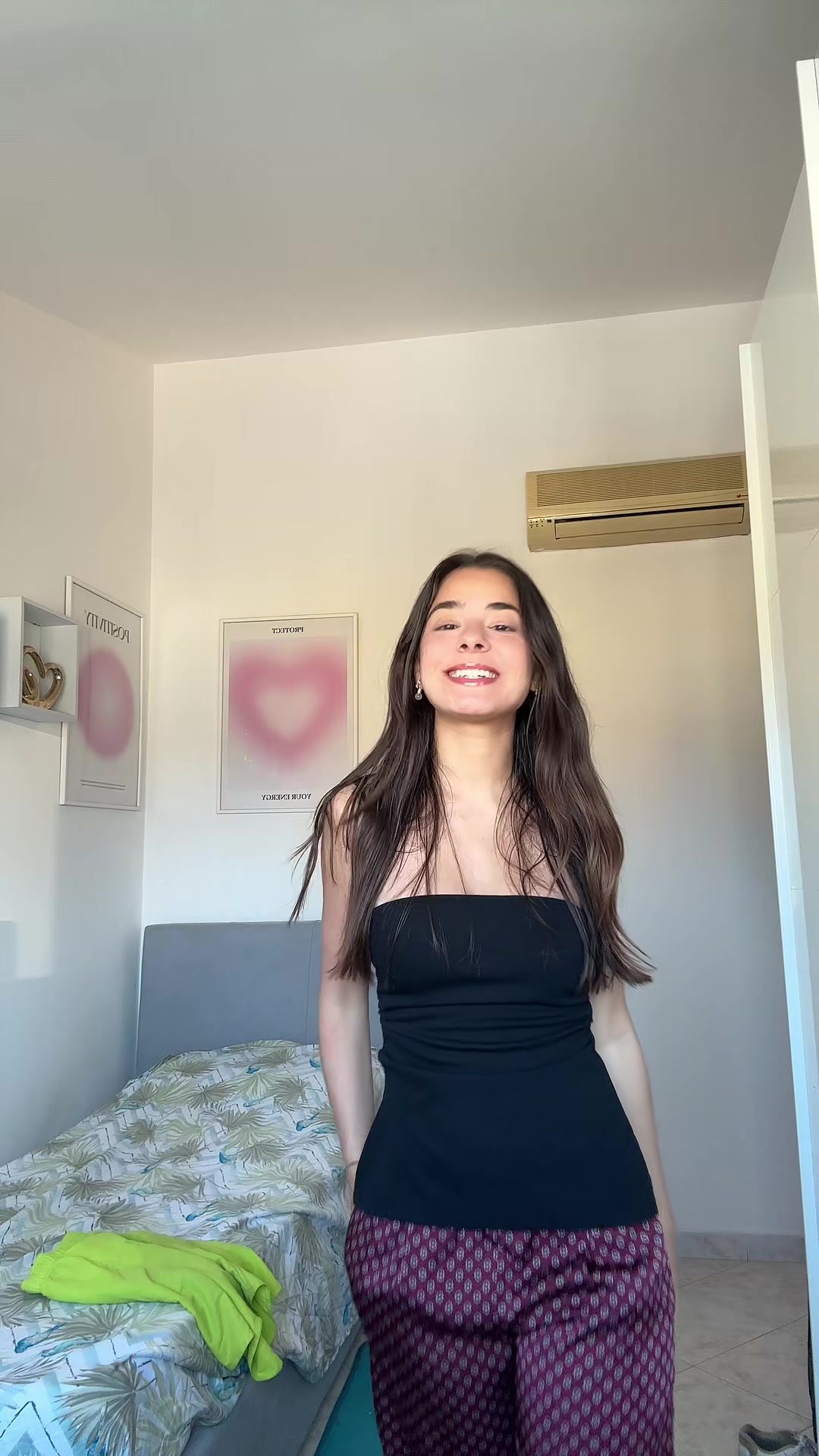 @Sabrina
