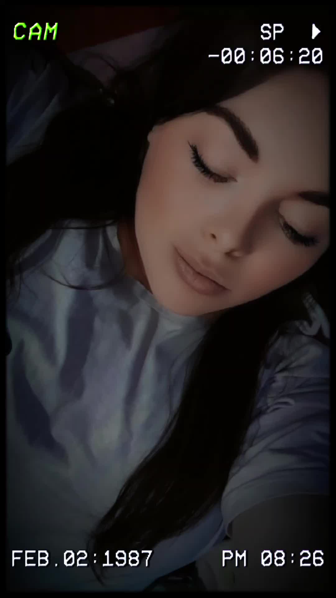 @🍒𝒮𝒽𝒶𝓃𝒶 ~𝓁o𝓊𝒾𝓈𝑒🍒