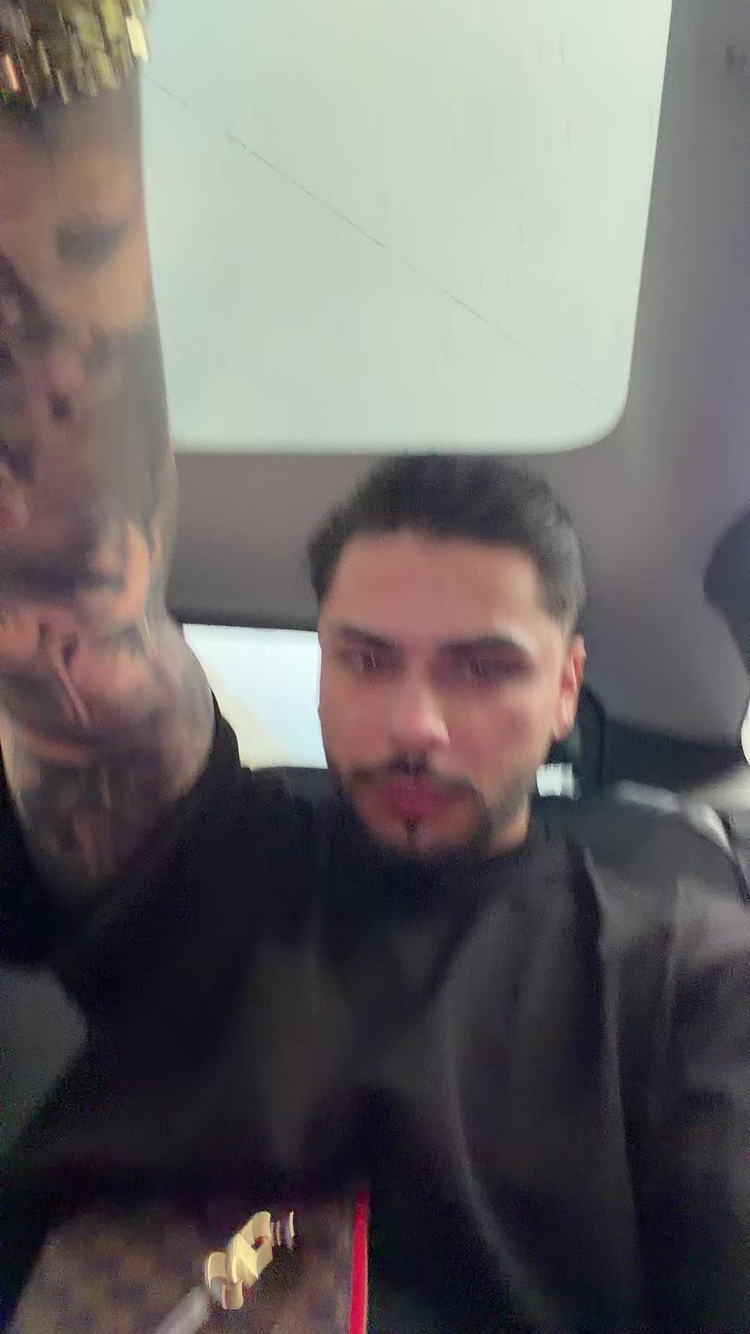 @mariombx
