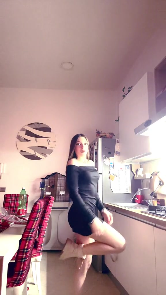 @_giuliaparisi_