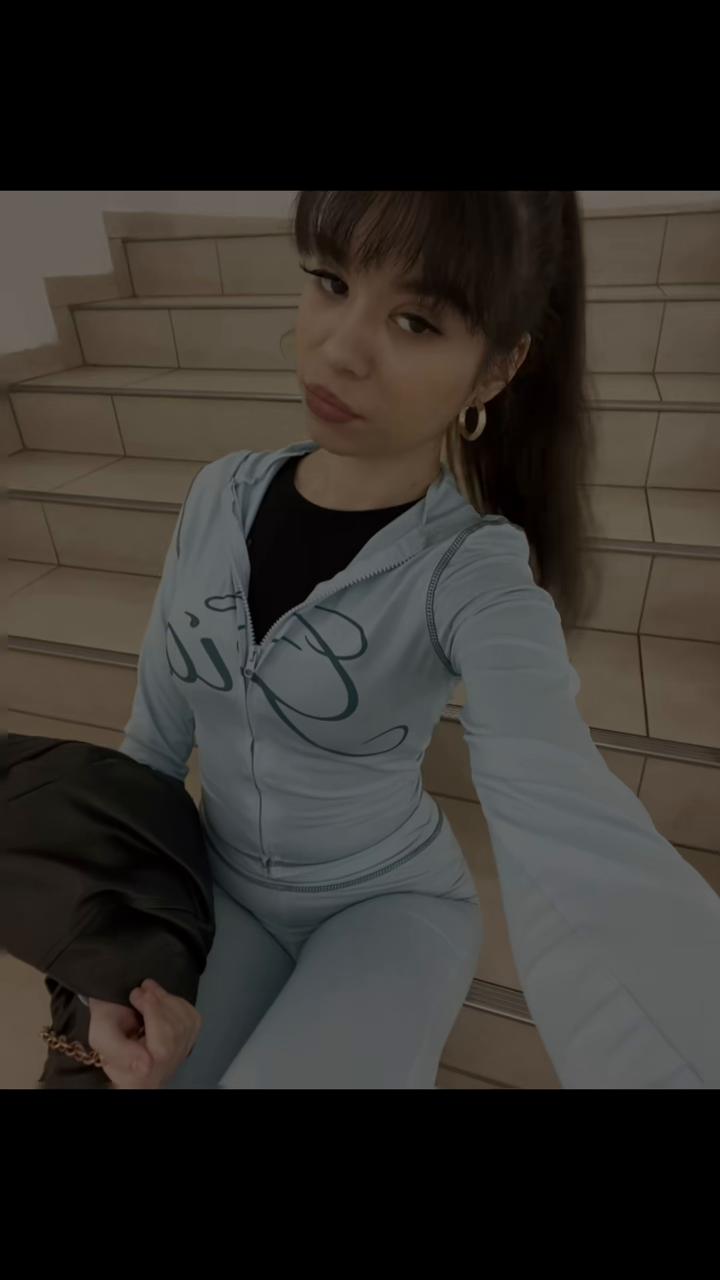 @Adelka 💋
